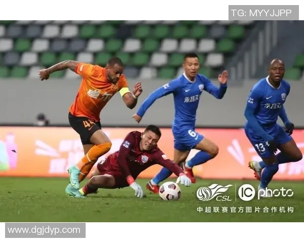 武汉网球队边路渗透战术解析与热点关注