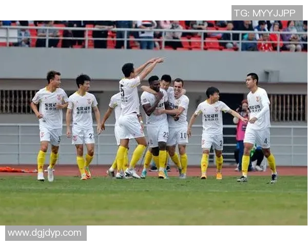 足球纪实:记录成都足球队的转型之路 足球纪实:记录成都足球队的转型之路